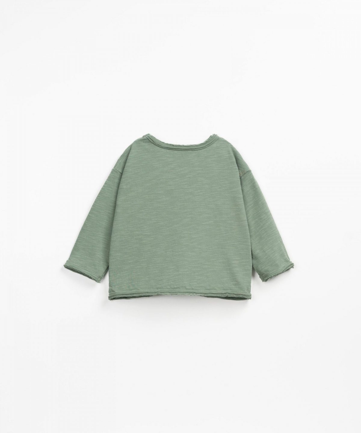 ropa play up